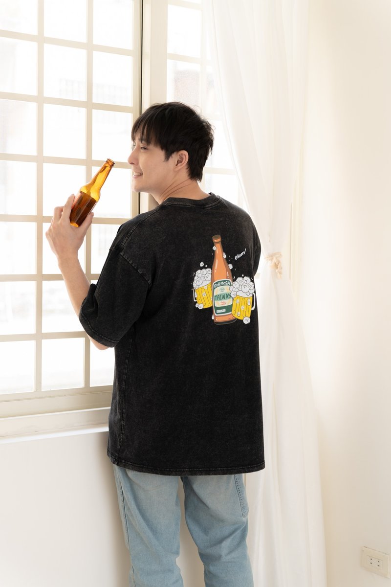 泡泡羊啤酒-中性水洗oversize T-shirt(水洗黑) - 男 T 恤 - 棉．麻 黑色