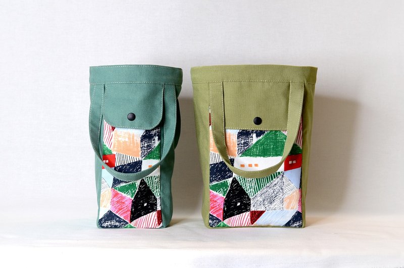 [Famous Japanese fabrics] Upright carry bag/universal carry bag #红屋 - กระเป๋าถือ - ผ้าฝ้าย/ผ้าลินิน 