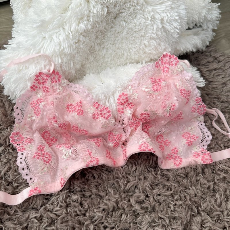 Only bra (milk pink decorated with basic lace pattern) (with lining) - Women's Underwear - Other Materials 