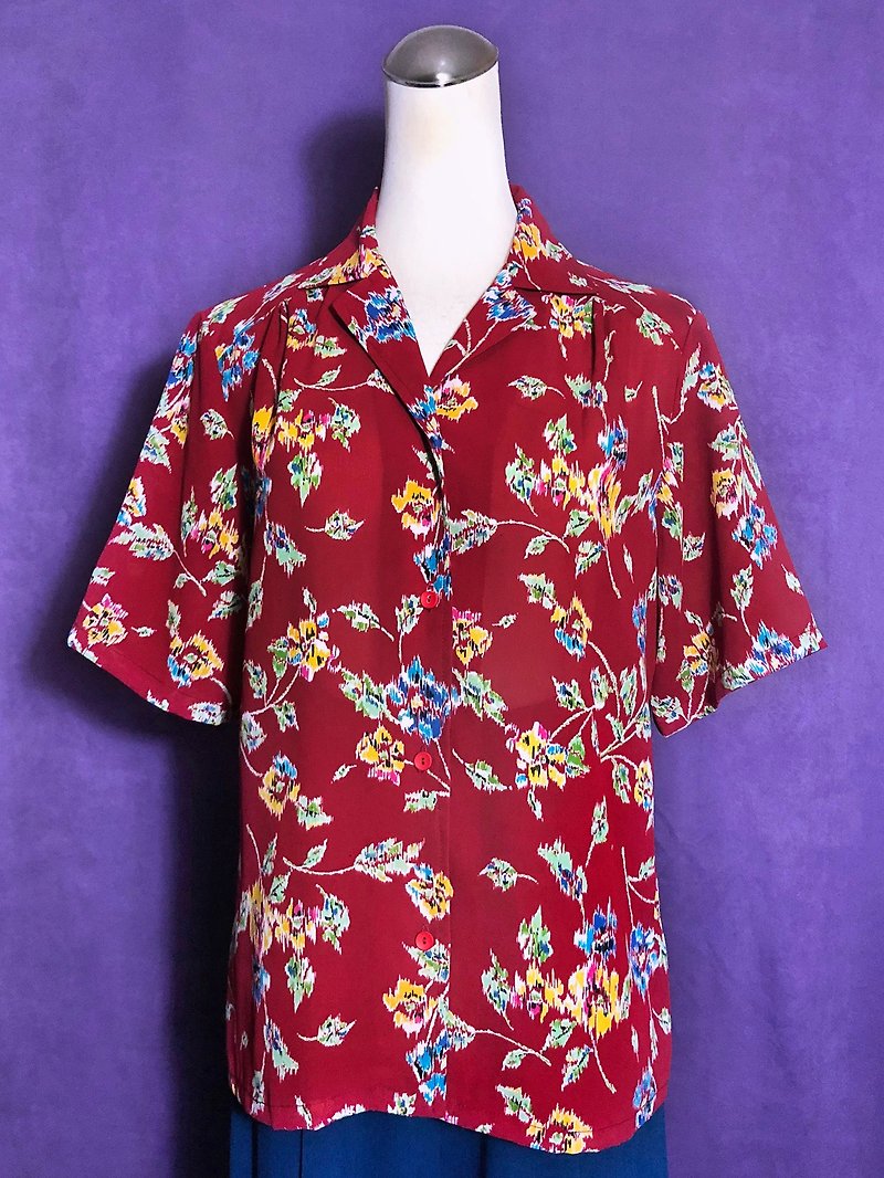 Art flower short-sleeved vintage shirt / bring back VINTAGE abroad - Women's Shirts - Polyester Red