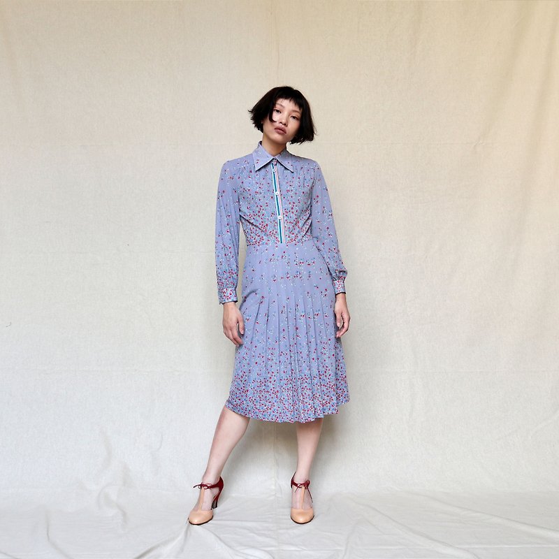 Pumpkin Vintage. Ancient gray-violet classic print long-sleeved dress - ชุดเดรส - วัสดุอื่นๆ 