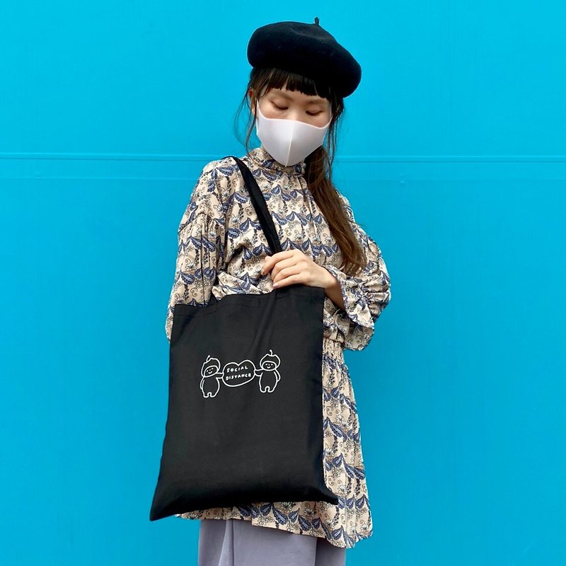 Shoulder tote bag(Black/social distancing) - กระเป๋าถือ - ผ้าฝ้าย/ผ้าลินิน สีดำ