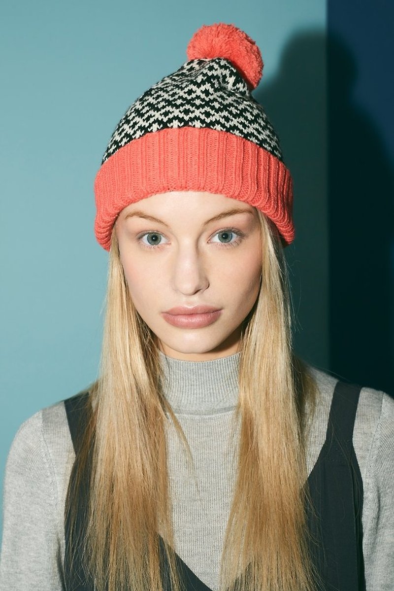 CORAL GRAPHIC BEANIE - Hats & Caps - Polyester Pink