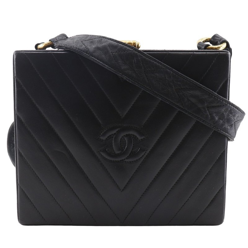 【日本直送】シャネル CHANEL シェブロン ココマーク ショルダーバッグ Vステッチ ヴィンテージ ラムスキン 黒 レディース【中古】 - 側背包/斜背包 - 真皮 黑色