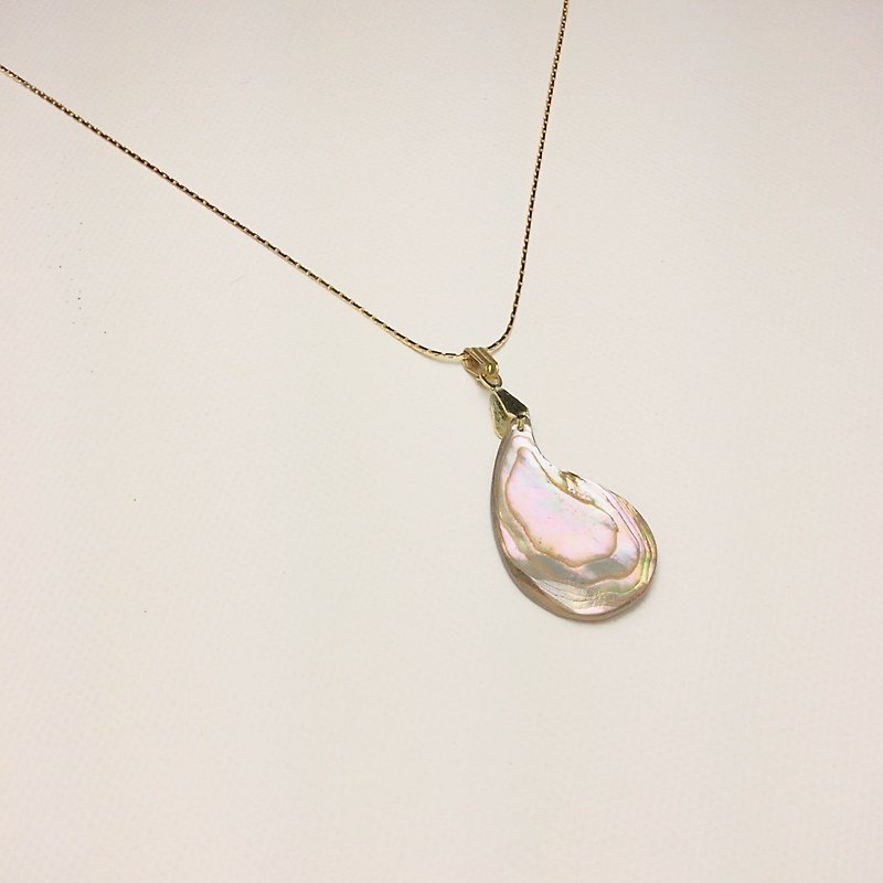 Looking for decoration mishivénus old abalone shell water drop necklace / early old pieces only this one vn004 - สร้อยคอ - วัสดุอื่นๆ หลากหลายสี