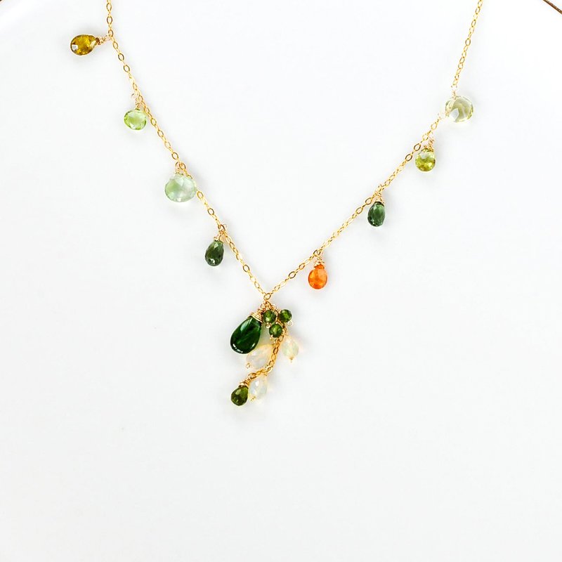 14kgf/Glitter of flower・Chrome diopside x Peridot x Aya stone necklace - Necklaces - Gemstone Green