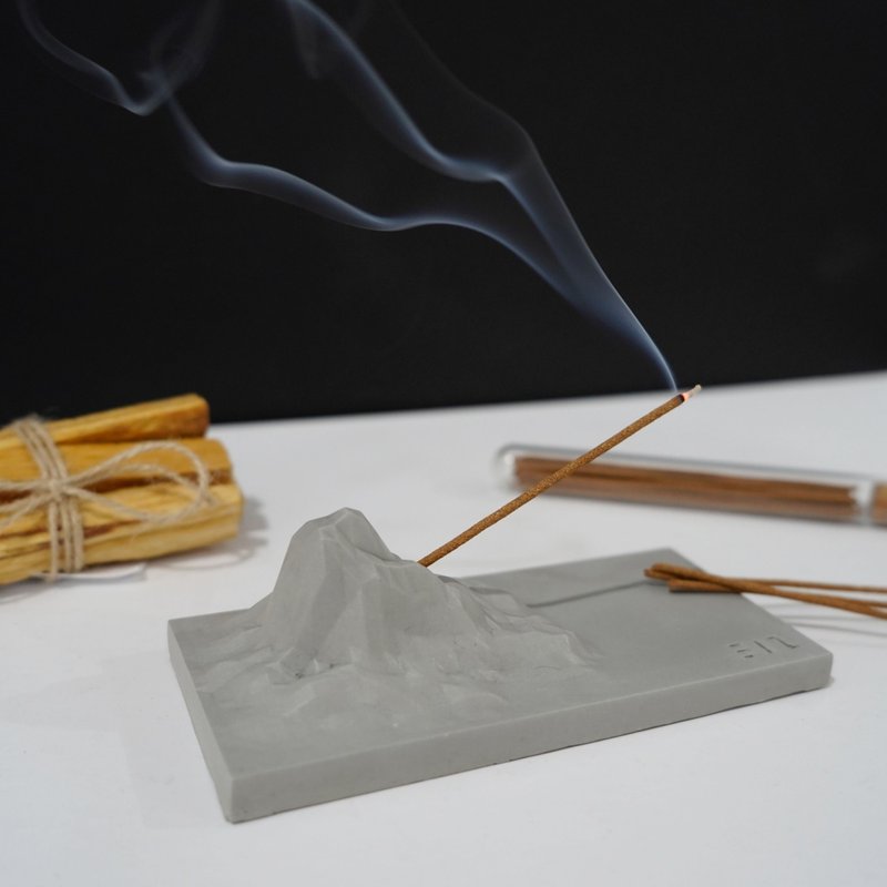 TINT STUDIO Incense Holder – Rock - Fragrances - Cement Gray