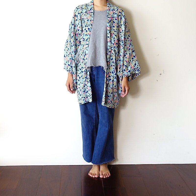 BajuTua / vintage / lotus leaf green circle blue kimono jacket haori kimono - เสื้อแจ็คเก็ต - ขนแกะ สีน้ำเงิน