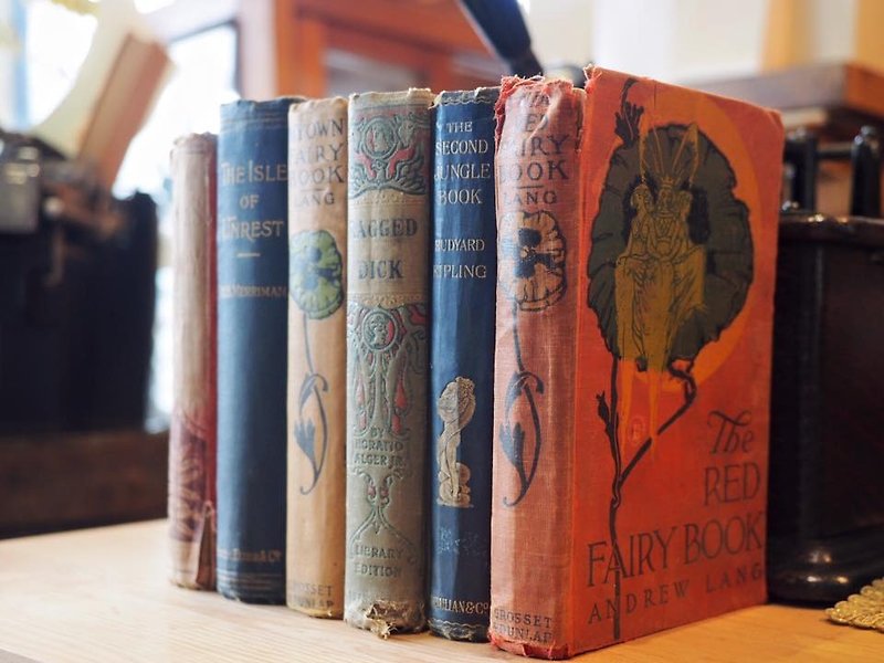 英國1890-1920年間的精裝本小說/故事書  單本出售 - 刊物/書籍 - 紙 