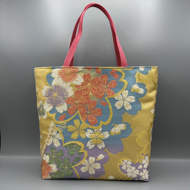 着物 帯 帯締め ハンドメイド トートバッグ リメイク 桜 唐織 舞桜文 正絹 - 手提包/手提袋 - 絲．絹 金色