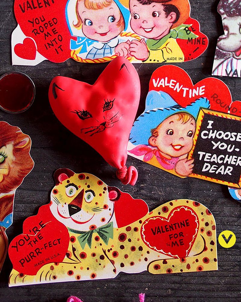 バレンタインカード　330円　ーVー - 卡片/明信片 - 紙 紅色