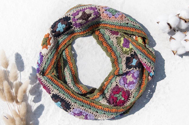 Handmade crocheted silk scarf/crocheted scarf/handmade flower woven scarf/cotton knitting-desert color flowers - ผ้าพันคอถัก - ผ้าฝ้าย/ผ้าลินิน หลากหลายสี