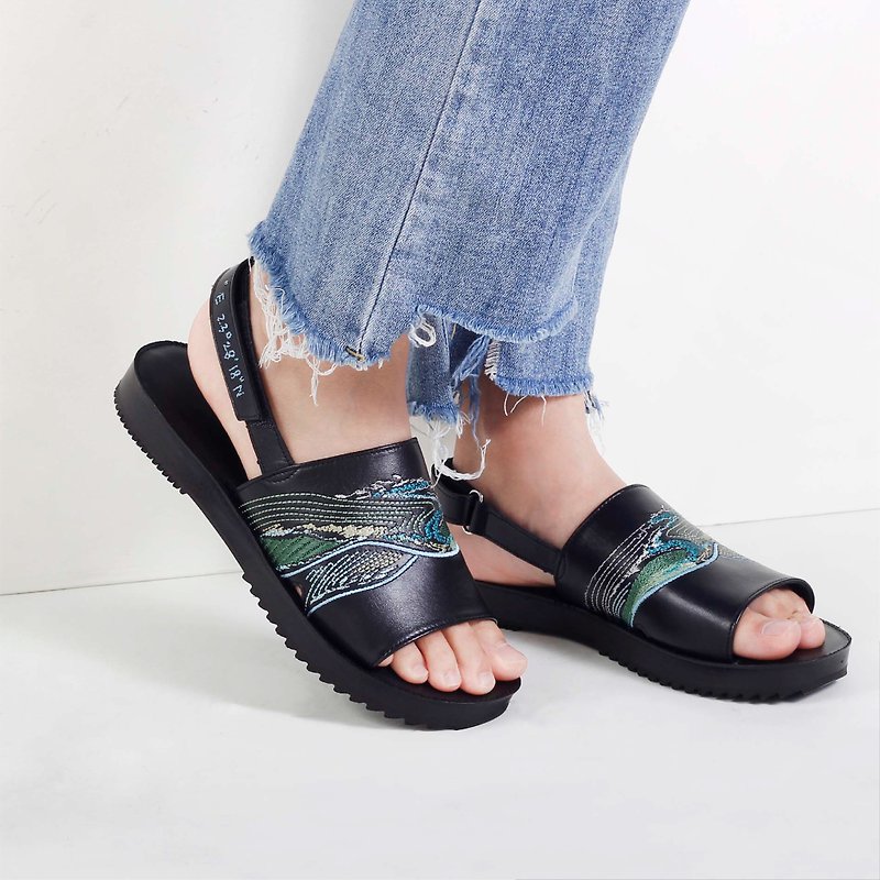 Embroidered one-word wide sandals-Mountain Dreamland/Classic Black - Sandals - Genuine Leather Black