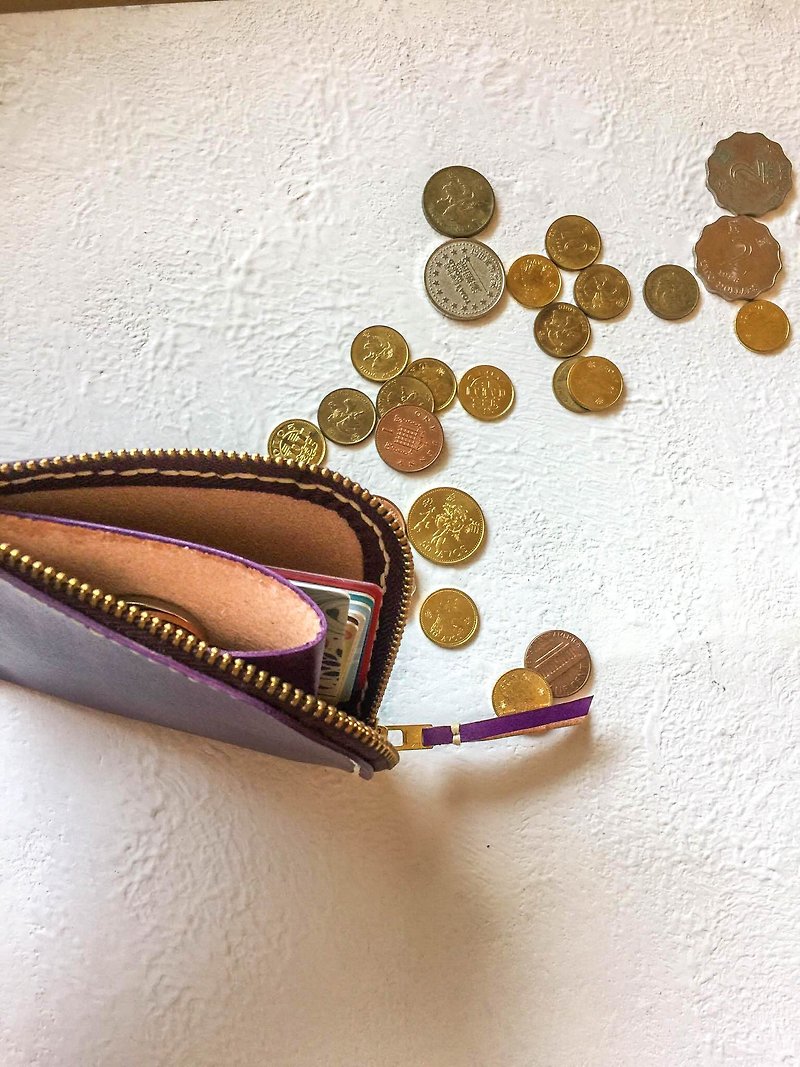 Non-colliding grape purple vegetable tanned leather full leather L-shaped zipper coin purse/short clip - กระเป๋าใส่เหรียญ - หนังแท้ สีม่วง