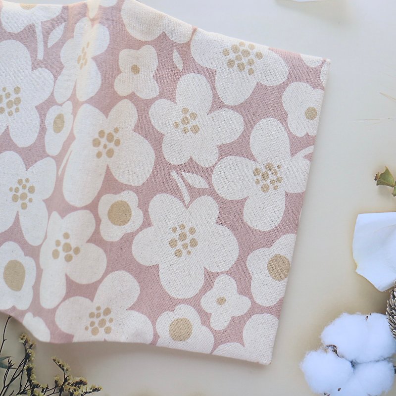 [Little White Flower-Powder] Cloth Book Cover Book Cover Adjustable Japanese Imported Fabric - Book Covers - Cotton & Hemp Green