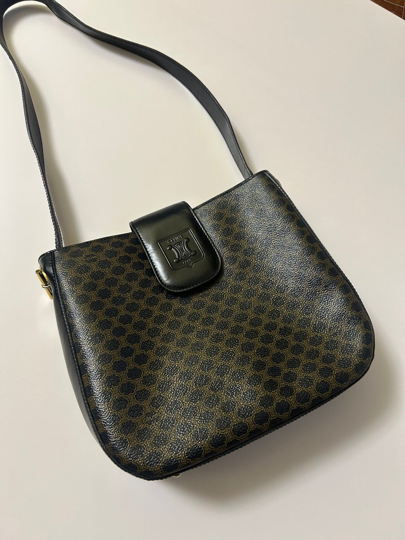 絕版古董包 Celine黑色老花Hobo單肩包 側背包 中古包 二手復古包 - 側背包/斜背包 - 真皮 黑色