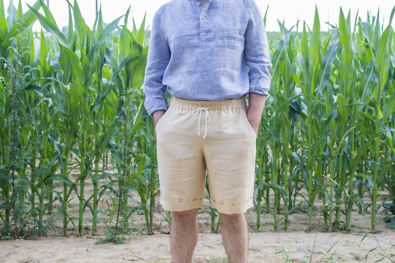 Beige linen shorts for men with pockets\Mens summer linen shorts - กางเกงขาสั้น - ลินิน สีกากี