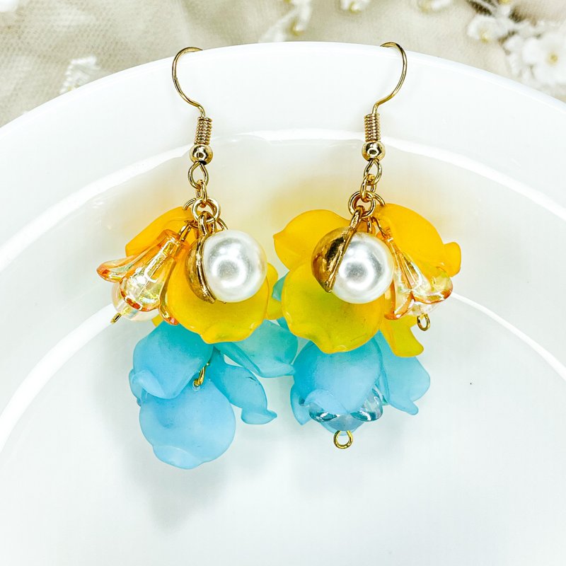 Jiao Ruo Spring Flower Series-JoJo - Earrings & Clip-ons - Resin 