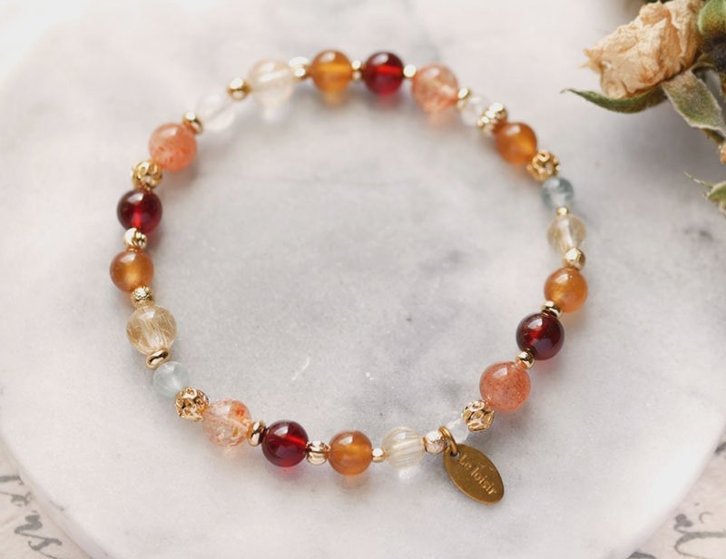 Afternoon Warm Sun Sunstone Titanium Crystal Garnet Bracelet-Warm Energy - สร้อยข้อมือ - โลหะ สึชมพู