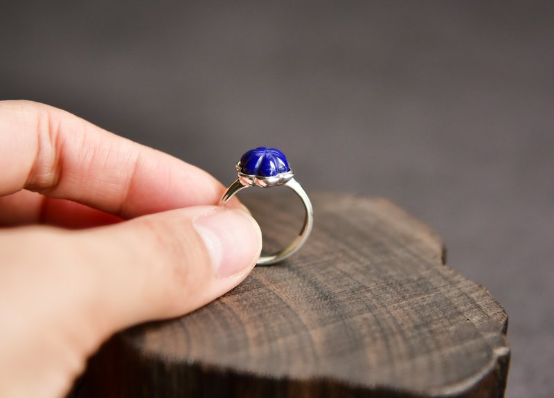 【青花】天然阿富汗青金石925銀花形戒指 - 戒指 - 半寶石 藍色