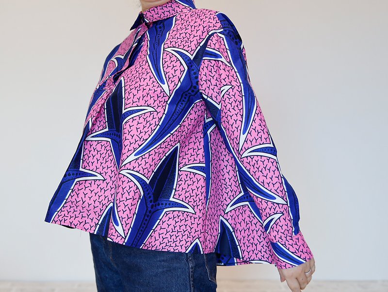 Front tucked shirt -African print - เสื้อเชิ้ตผู้หญิง - ผ้าฝ้าย/ผ้าลินิน สึชมพู