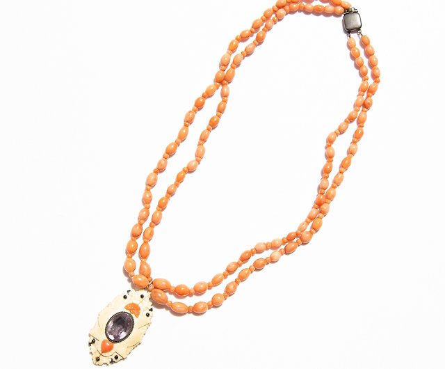 Vintage coral × amethyst carved design pendant top necklace - ショップ PANIC  ART MARKET ネックレス - Pinkoi