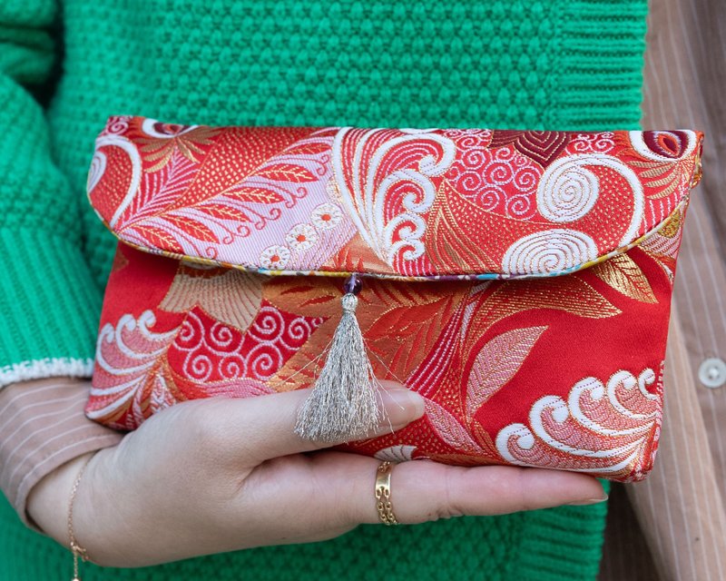 [Red Packet Bag] Home-made Japanese gold bead embroidered red packet bag - ถุงอั่งเปา/ตุ้ยเลี้ยง - วัสดุอื่นๆ หลากหลายสี