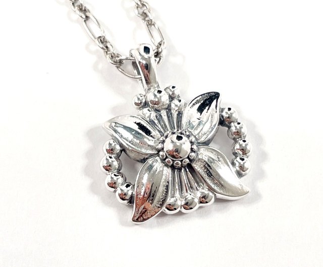 ジョージジェンセン1998イヤーペンダント