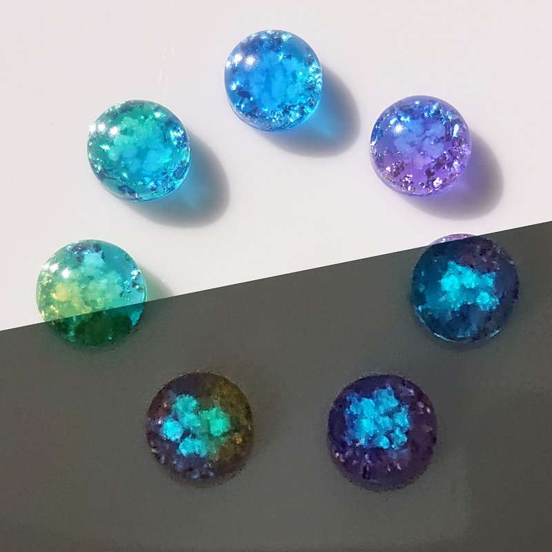 Luminous round pierced earrings/ Clip-On 8mm star memory selectable color - Earrings & Clip-ons - Resin 