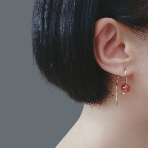 Joyce Wu Handmade Jewelry 極簡 V 型紅髮晶 14K GF 包金 耳勾式耳環