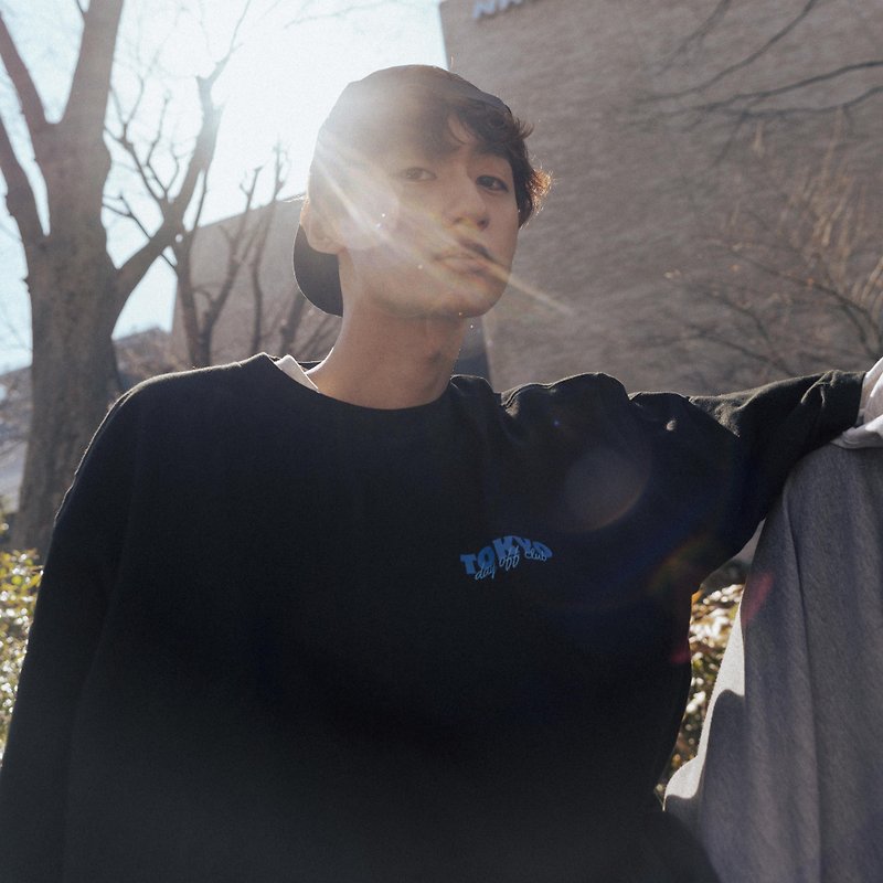 拉麵探險隊 | 東京休日俱樂部寬版TEE (黑) - 男 T 恤 - 棉．麻 黑色