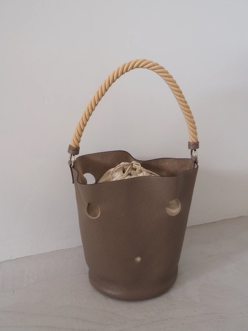 HERMES Mangeoire GM Shoulder Bag エルメス マンジョワール GM バッグエトゥープ ベージュ ヴィンテージ - 側背包/斜背包 - 真皮 咖啡色