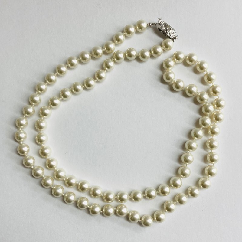 Glass pearl all knot opera necklace/8mm approx. 76cm/pale white/R/made in Japan - สร้อยคอ - แก้ว ขาว