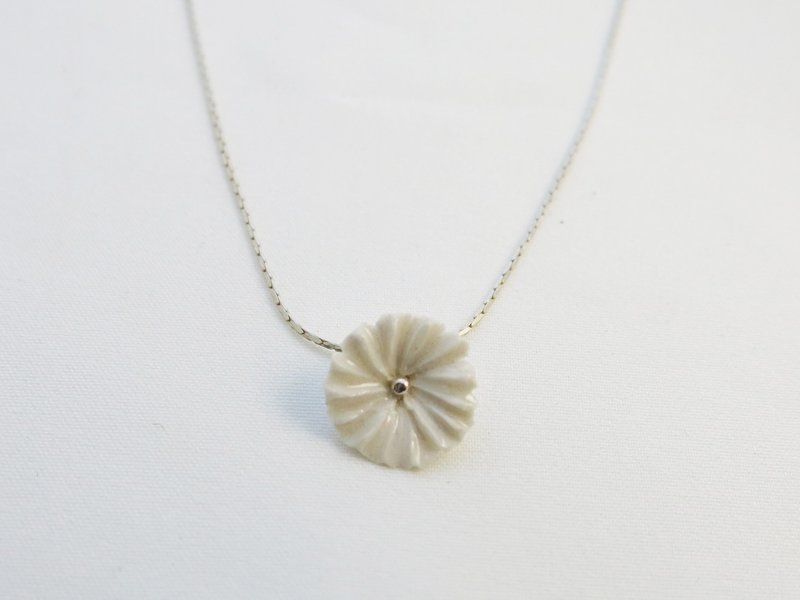 Fleur青花瓷項鍊/青花瓷飾品 - 項鍊 - 瓷 白色