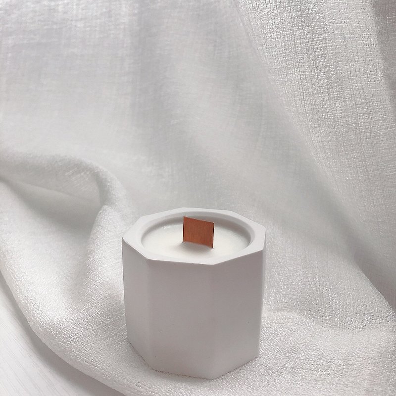 Marble White | Handmade Container Scented Candle - Wood Wick