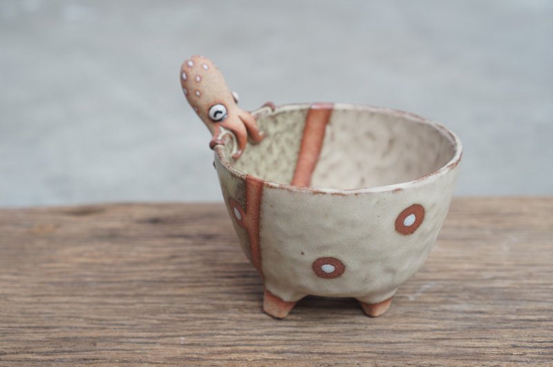 squid bowl , octopus , handmade ceramic. - 花瓶/陶器 - 陶 多色