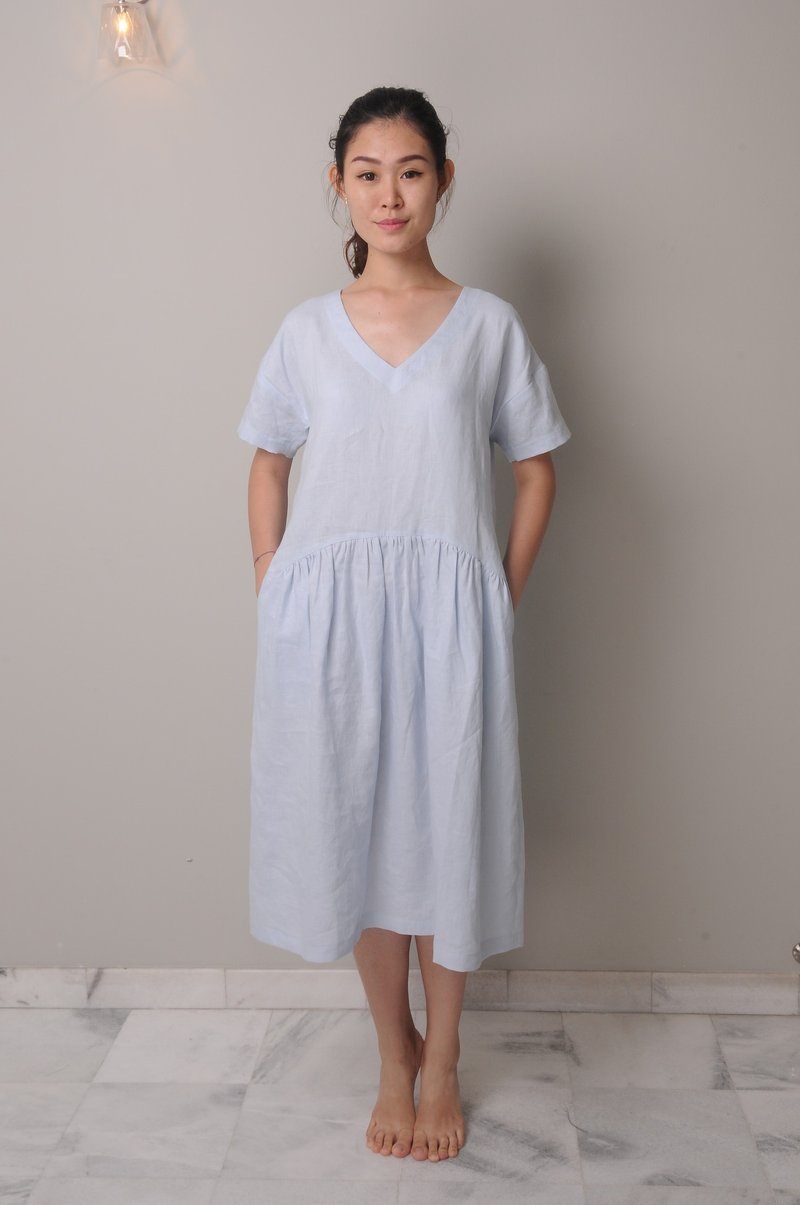 Linen Dress / Flarey Linen Dress / V Neckline / Below-The-Knee Length /  EP-D651 - 洋裝/連身裙 - 亞麻 