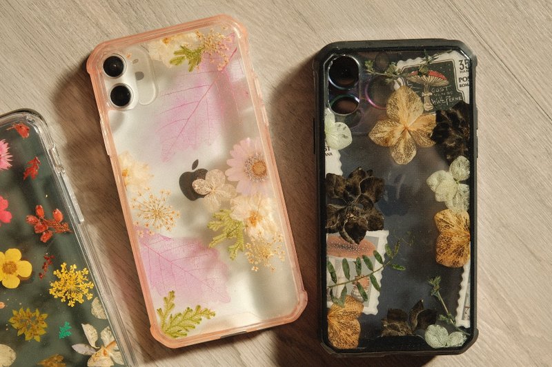 現貨出清 / iPhone X.XS押花手機殼 壓花 手作 滴膠 保護殼 防摔 - 手機殼/手機套 - 植物．花 粉紅色