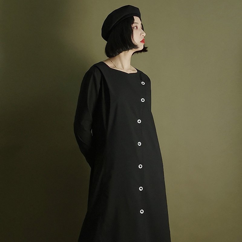 P.YELLOW | All Black Slim Long Dress