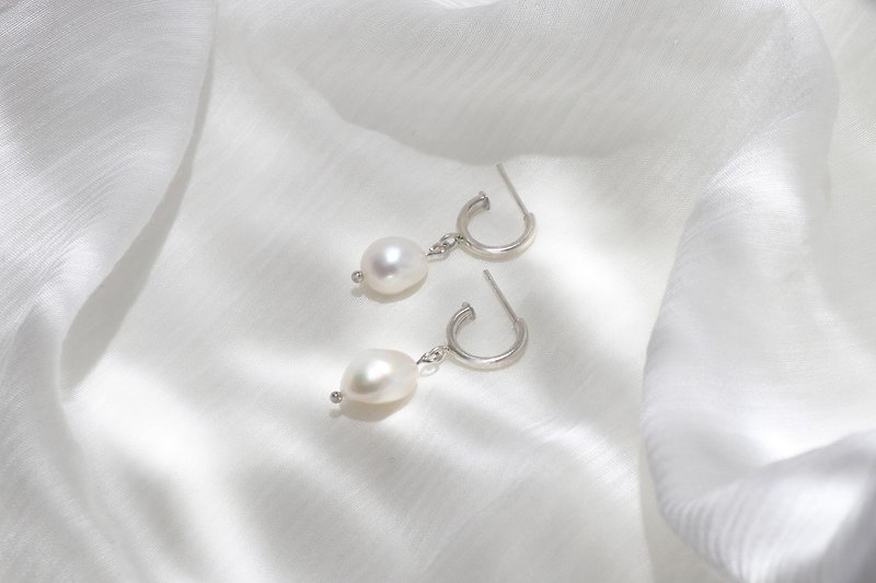 川越【Silver 925】巴洛克珍珠 純銀耳環 手作訂製 - 耳環/耳夾 - 純銀 銀色