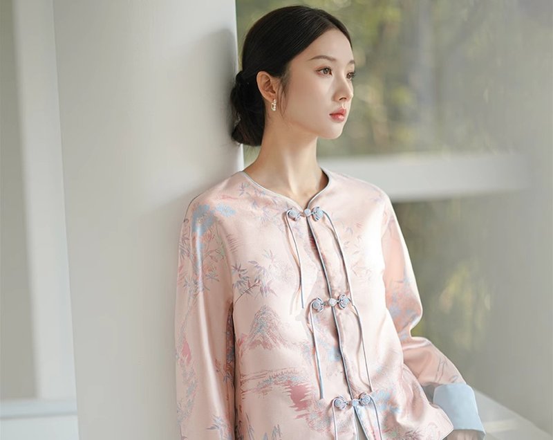 Spring buckle pink Hanfu Tang suit Chinese style top - Women's Tops - Other Materials Pink