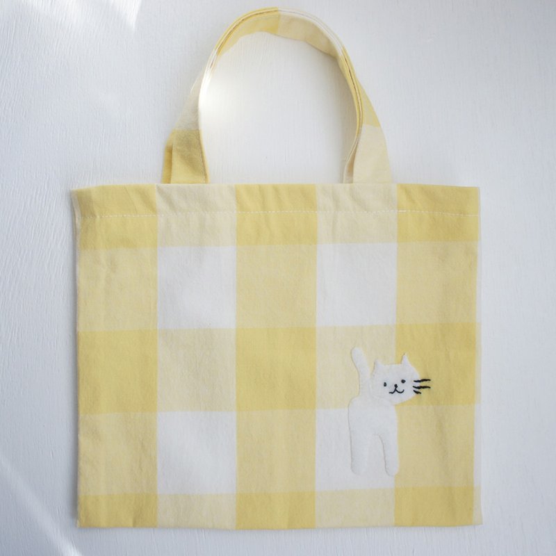 Ba-ba handmade A5 size carring bag with looking back シロ　No.A5B1 - 手提包/手提袋 - 棉．麻 黃色