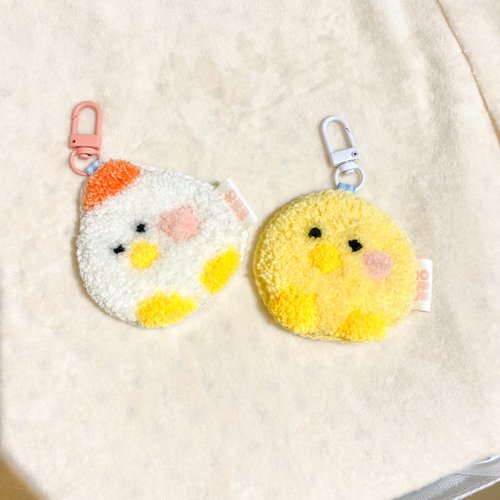 m*上様 ハンドメイド刺繍キーホルダー 茶トラさんとひよこ