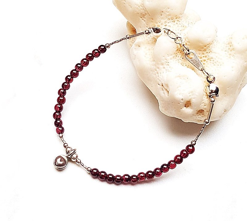 <Favorite series - Happiness> burgundy Stone 925 sterling silver bracelet customized Christmas silve - Bracelets - Sterling Silver Red