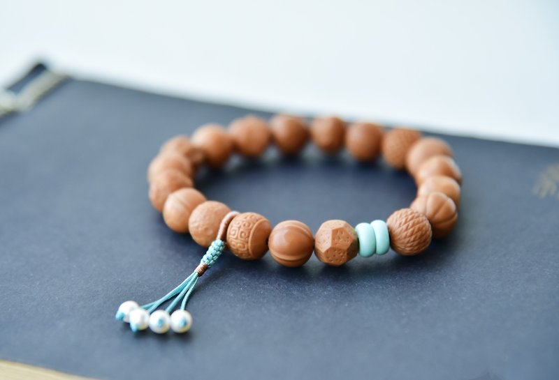 [Listening to bamboo] Hand-carved Duobao bracelets with wild high oil and tree materials