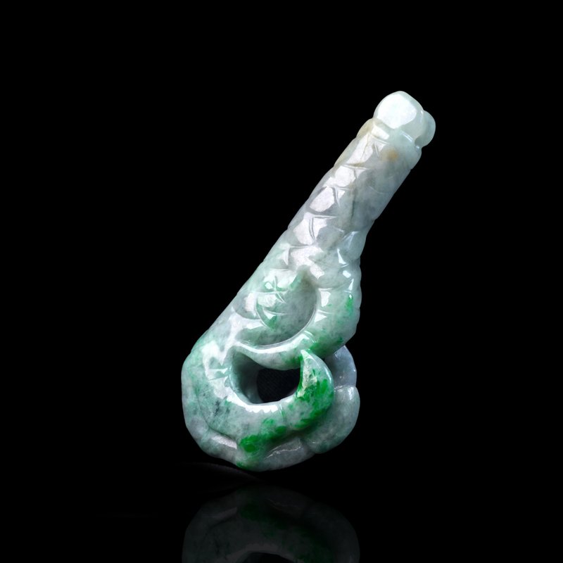 【抓住機遇】飄綠花翡翠巧雕雞爪 | 天然緬甸玉翡翠A貨 | 送禮 - 吊飾/掛飾 - 玉石 綠色