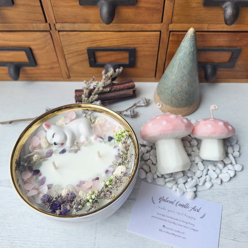 Fluorite - SharPei - White Marble bowl | Dried flower Crystal & Soywax Candle - เทียน/เชิงเทียน - ขี้ผึ้ง สีน้ำเงิน