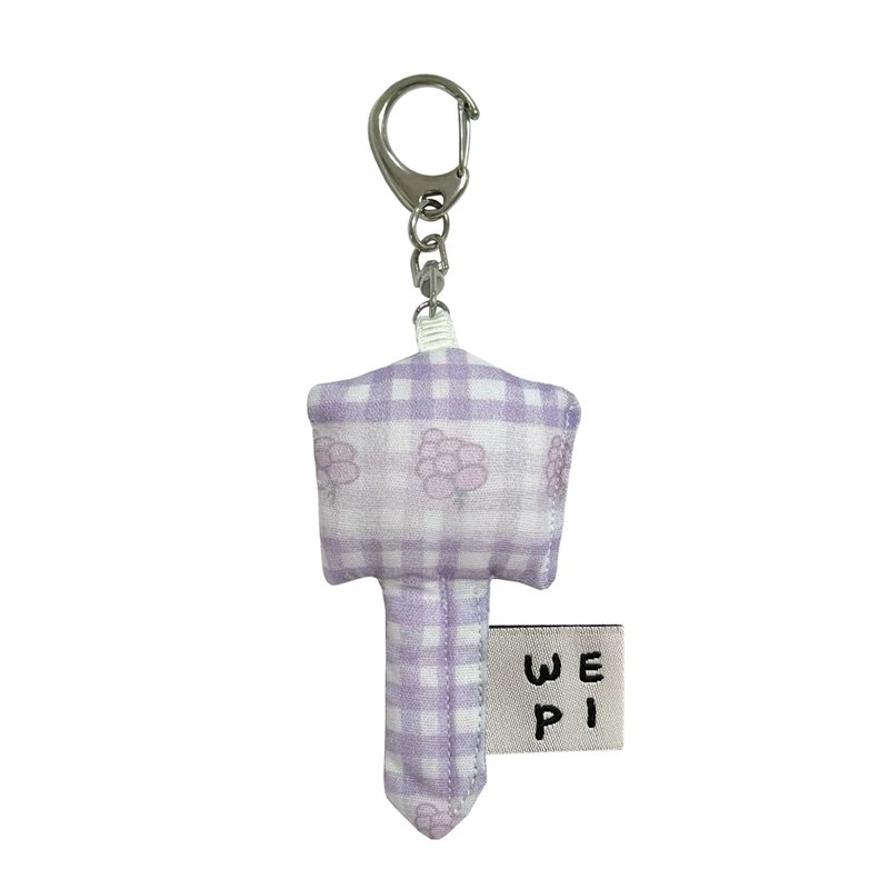 Flufy key - grape / handmade mini keychain doll present charm miniature - 鑰匙圈/鑰匙包 - 其他材質 紫色