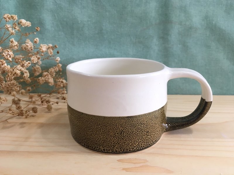 Mark - Coffee Point Cup - Mugs - Pottery Brown