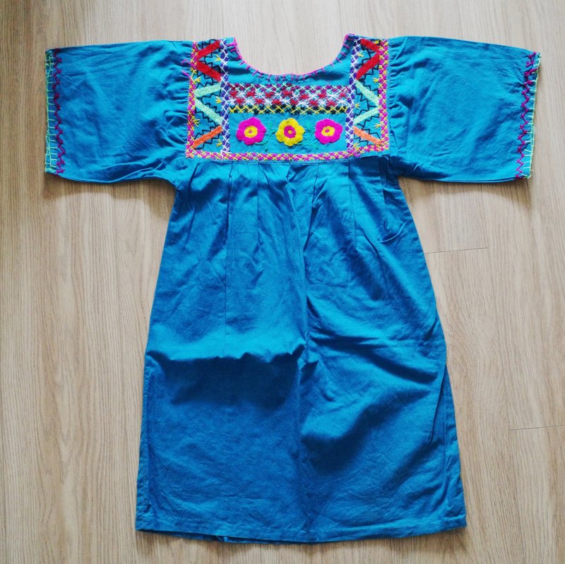 Vintage 墨西哥手工刺繡花朵棉上衣 - 女上衣/長袖上衣 - 棉．麻 